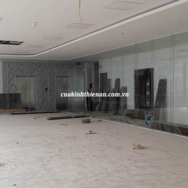 Lắp đặt cửa kính tự động giá tốt nhất Quận 1
